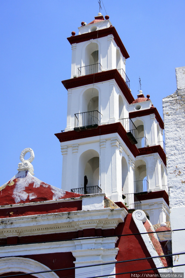 Школьная церковь Пуэбла, Мексика