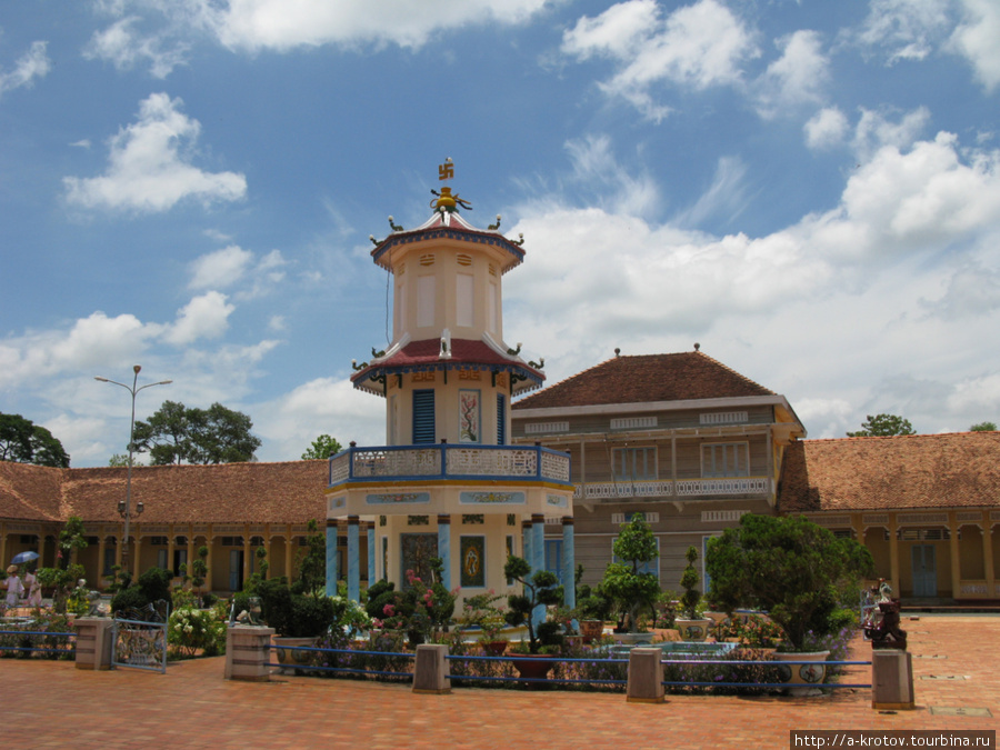 Наружные постройки Юго-Восточный регион, Вьетнам