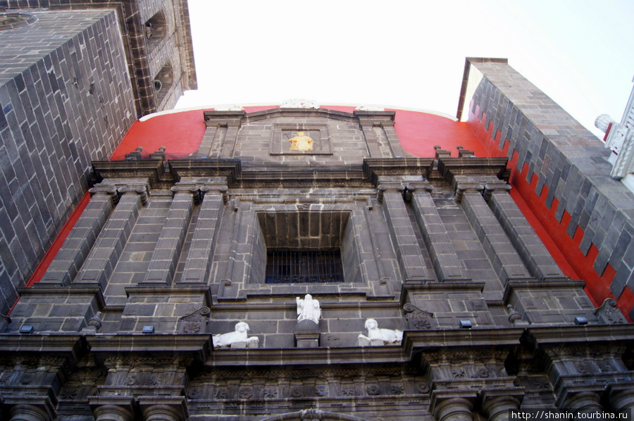 Храм Санто Доминго Пуэбла, Мексика