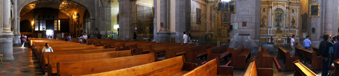 В церкви Санто Доминго в Пуэбле