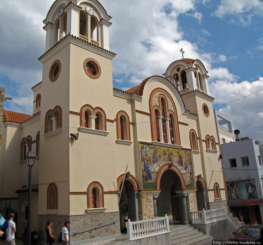 церковь Святой Троицы Агиос-Николаос, Греция