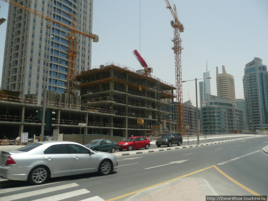 Дубаи застраиваются безумно быстрыми темпами ОАЭ