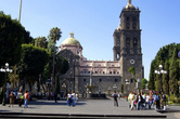 Кафедральный собор на центральной площади Пуэблы