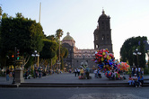 Кафедральный собор на центральной площади Пуэблы
