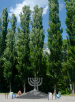 «Менора в Бабьем Яру» — памятник расстрелянным евреям в виде меноры. Установлен 29 сентября 1991, в 50-летнюю годовщину первого массового расстрела евреев.