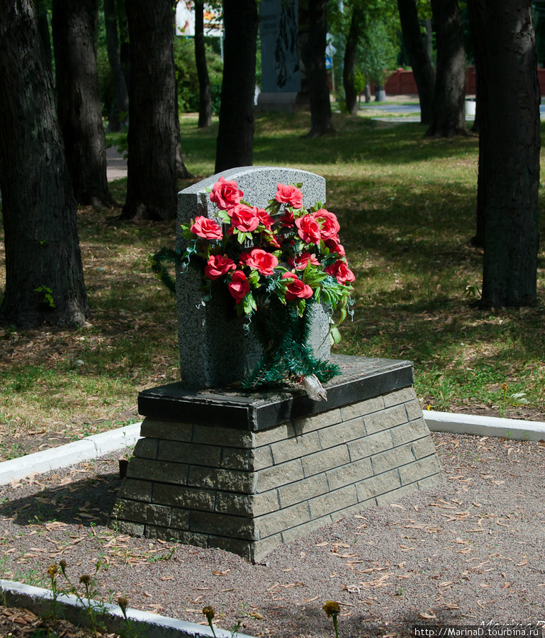 Жертвам холокоста ромов (проект) Киев, Украина