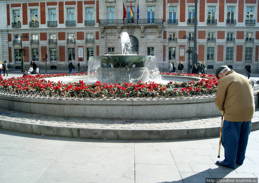 Площадь Пуэрта дель Соль Мадрид, Испания