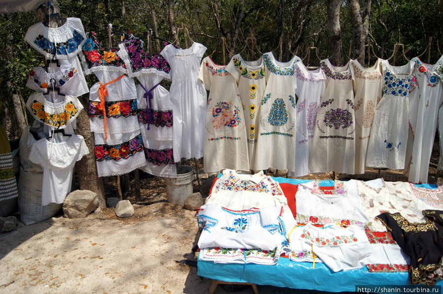 Мексиканские платья Чичен-Ица город майя, Мексика