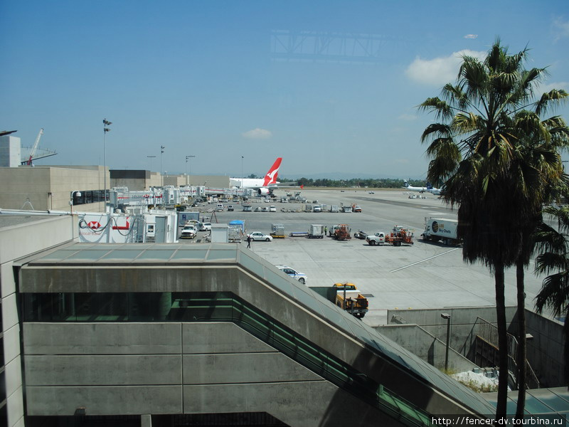 LAX - Международный аэропорт Лос-Анджелеса Лос-Анжелес, CША