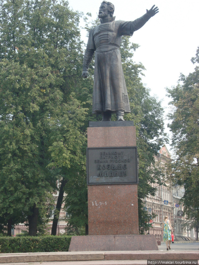 Н.Новгород. Памятник К.Минину. Абакан, Россия