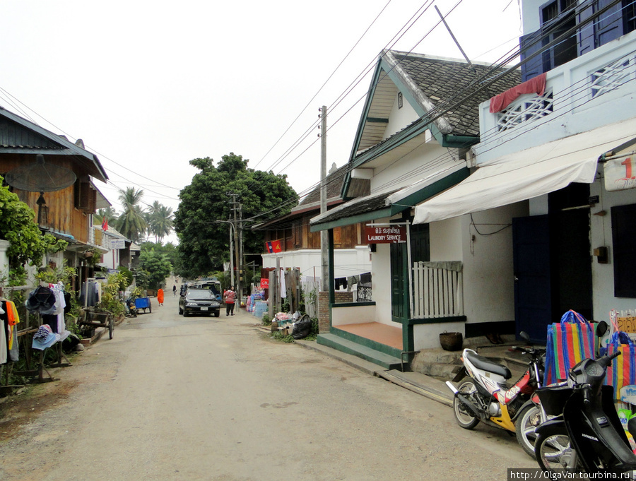 Тишина улиц Луангпхабанга Луанг-Прабанг, Лаос