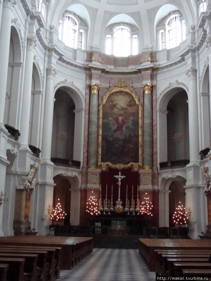 Дрезден. Интерьер собора Святой Троицы. Дрезден, Германия