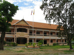 Школа на территории монастыря