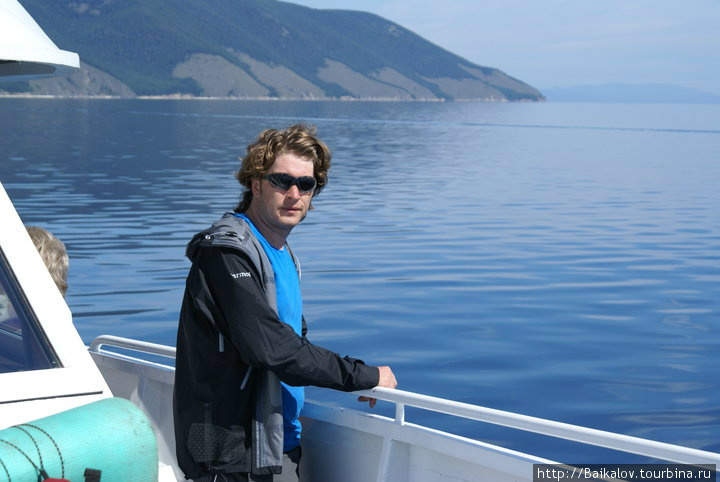 Толя Казакевич, руководитель компании Байкальские приключения, с которым мы путешествовали по Байкалу. озеро Байкал, Россия