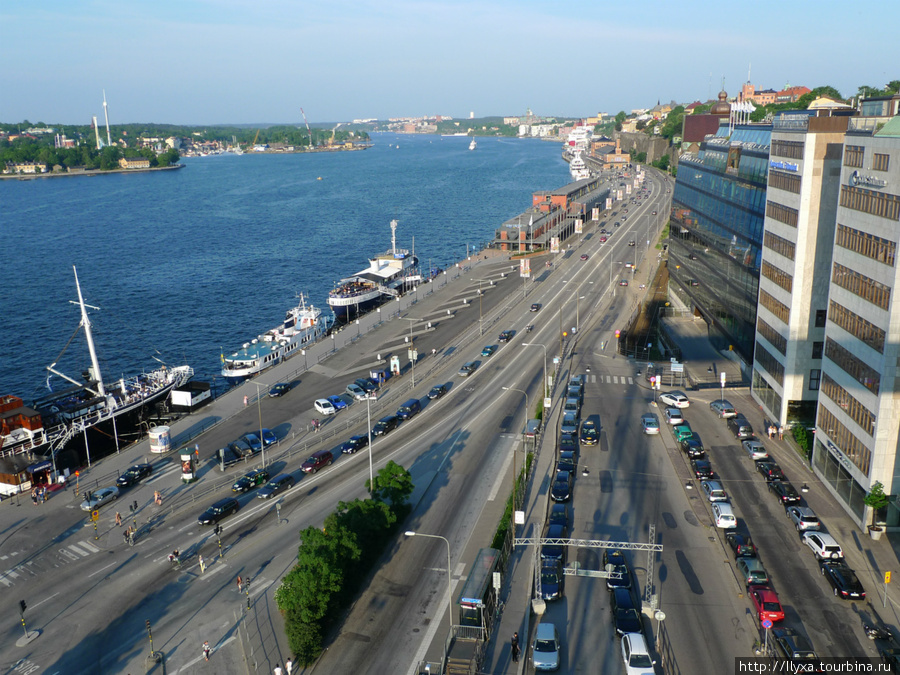 Виды с набережной Slussen Стокгольм, Швеция