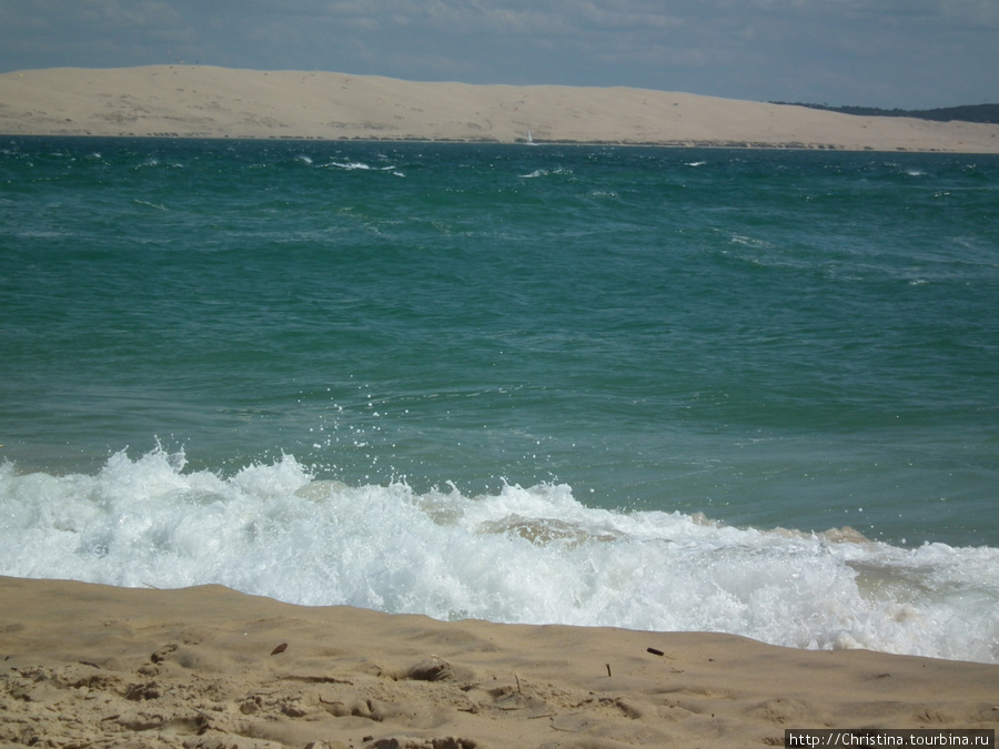 Обожаю шум волны, бьющейся о берег. Аркашон, Франция