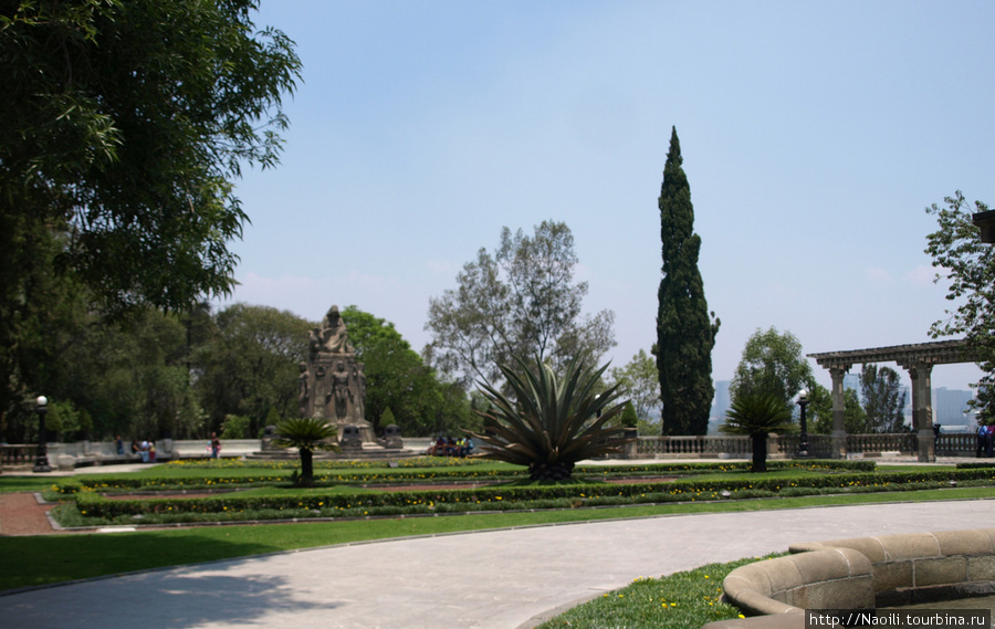Замок Чапультепек и лже-император Максимилиан Мехико, Мексика