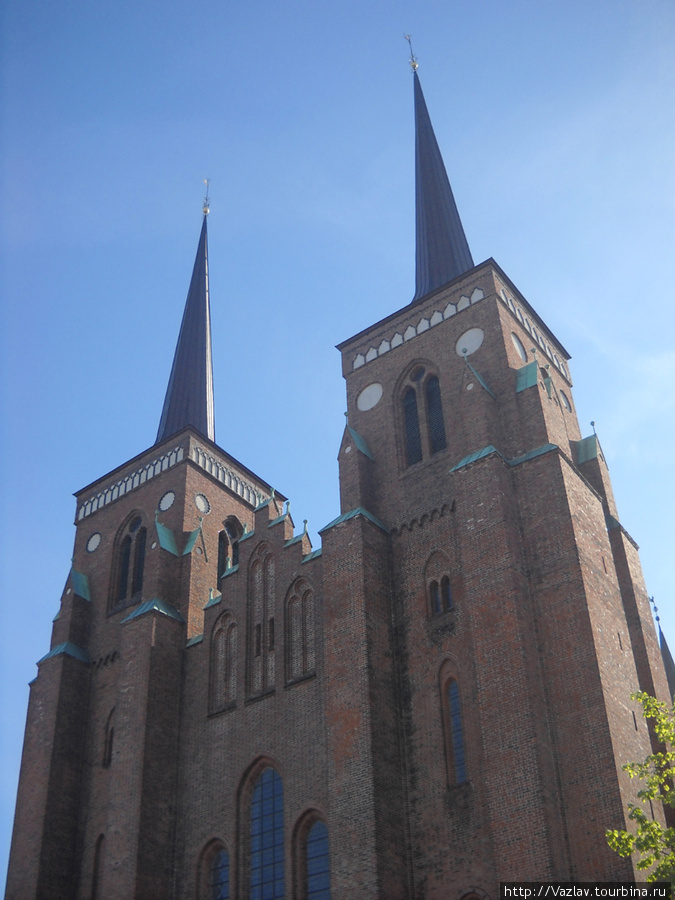 Башни собора Роскильде, Дания