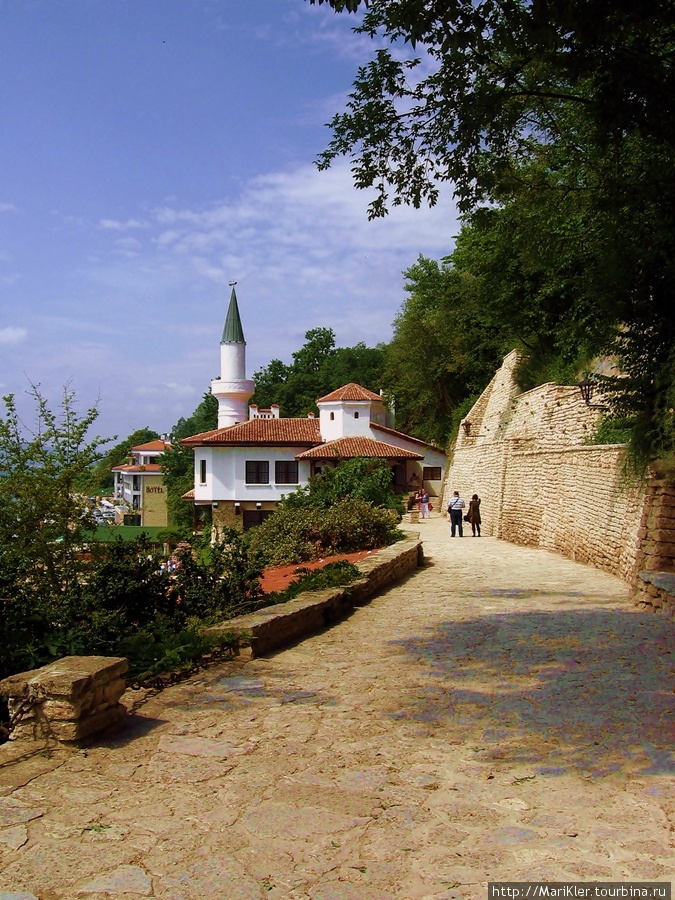 Вилла Тихое гнездо,резиденция королевы Балчик, Болгария