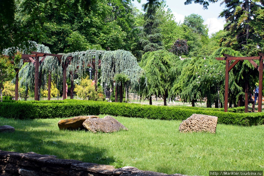 Балчик,ботаничский сад ,летняя резиденция румынской королевы