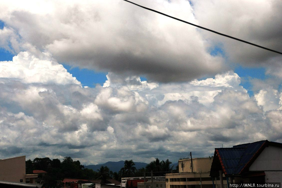Дорога к облакам Хуэйсай, Лаос