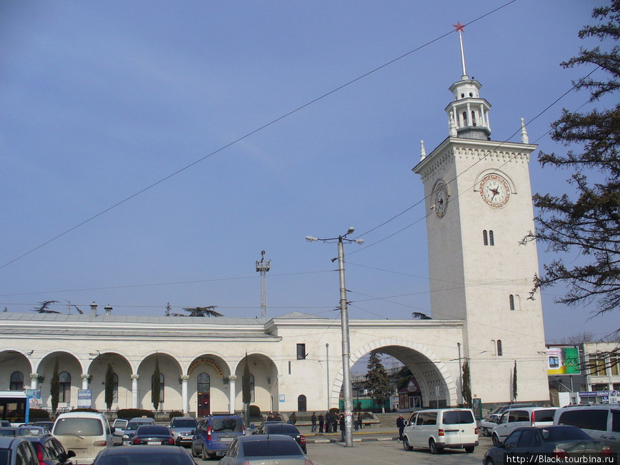 Железнодорожный вокзал Симферополя Симферополь, Россия