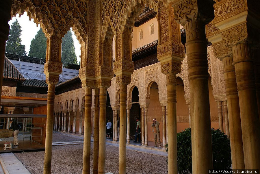 Каменные кружева Альгамбры Гранада, Испания