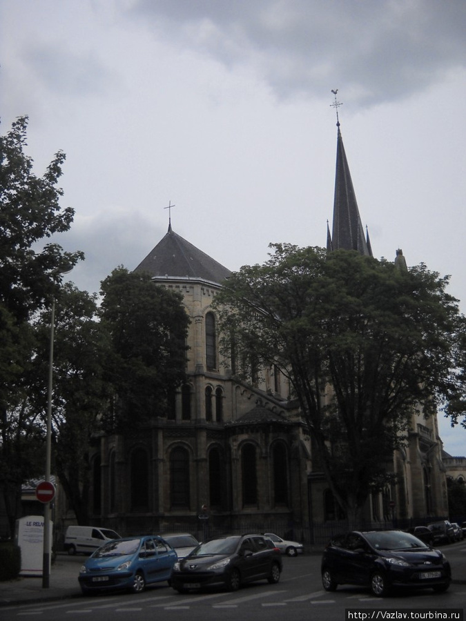 Здание церкви Реймс, Франция