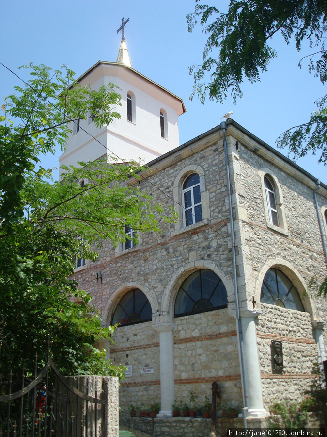 Среди деревянных домиков Несебра Несебр, Болгария