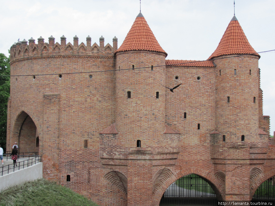 Варшавский Барбакан Варшава, Польша