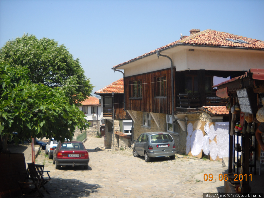Среди деревянных домиков Несебра Несебр, Болгария