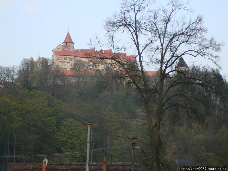 Неприступный замок Пернштайн Южноморавский край, Чехия