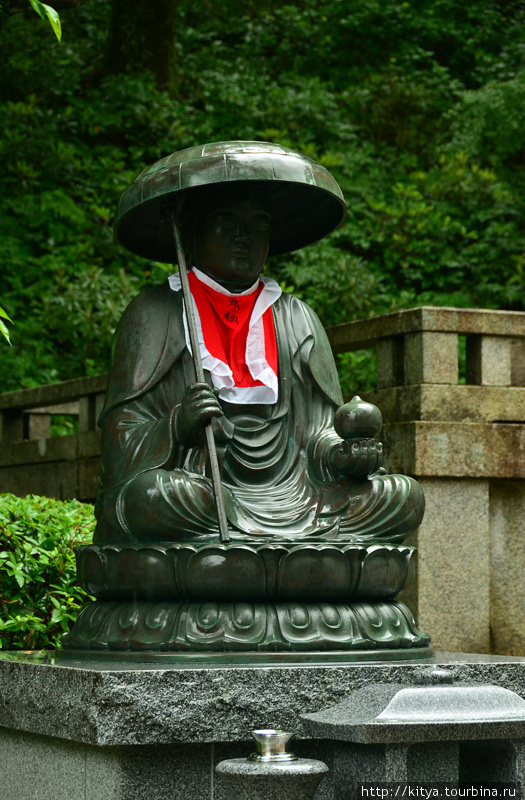 Хасэдэра: храм Сакурай, Япония