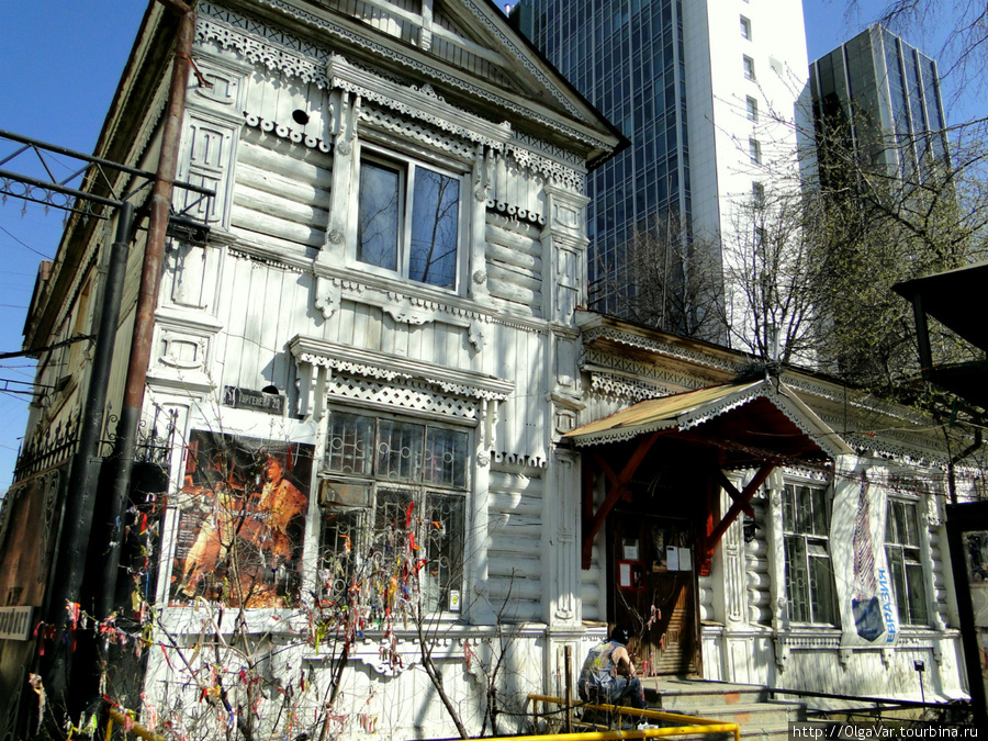 Дом купца  Маева по улице