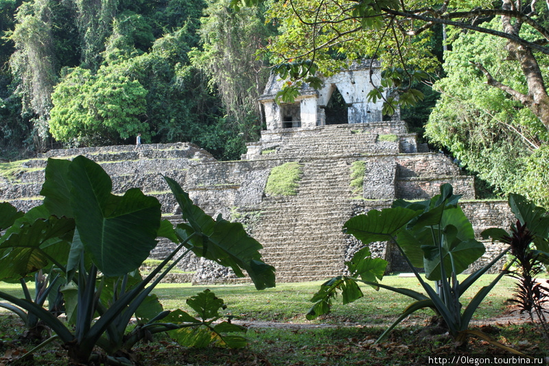 Погребальная пирамида правителя Паленке, Мексика
