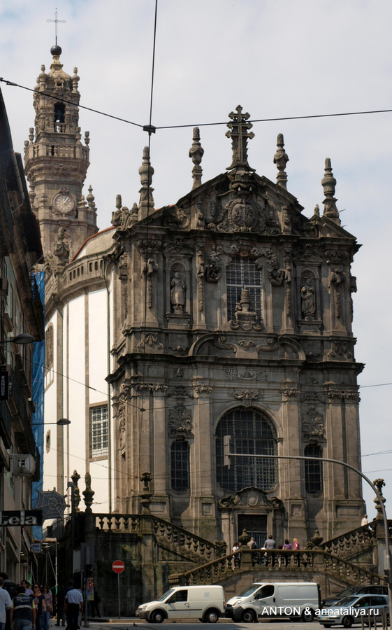 Церковь и колокольня Клеригуш Порту, Португалия