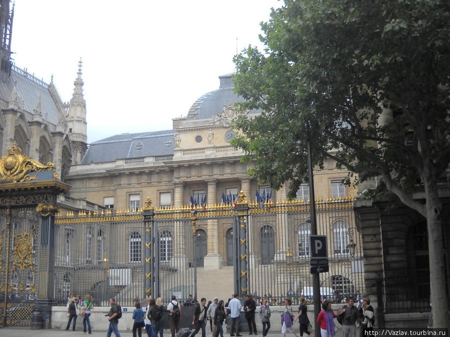 Дворец правосудия Париж, Франция