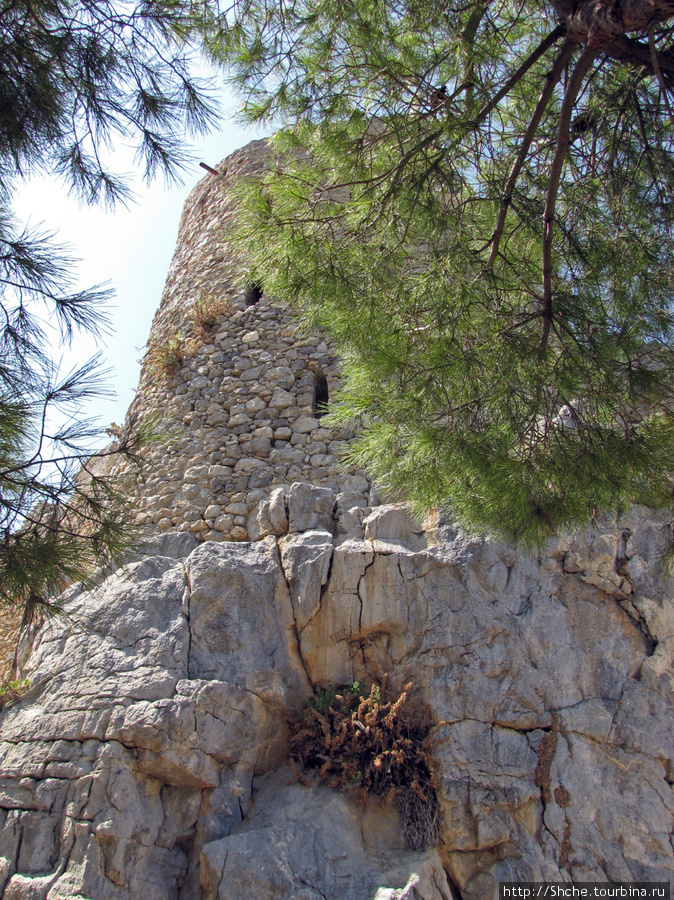 Просто башня Святого Иллариона замок, Турецкая Республика Северного Кипра
