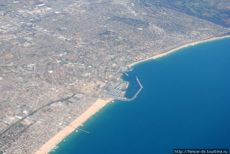 Лос Анджелес неотделим от белых пляжей Санта-Моники Лос-Анжелес, CША