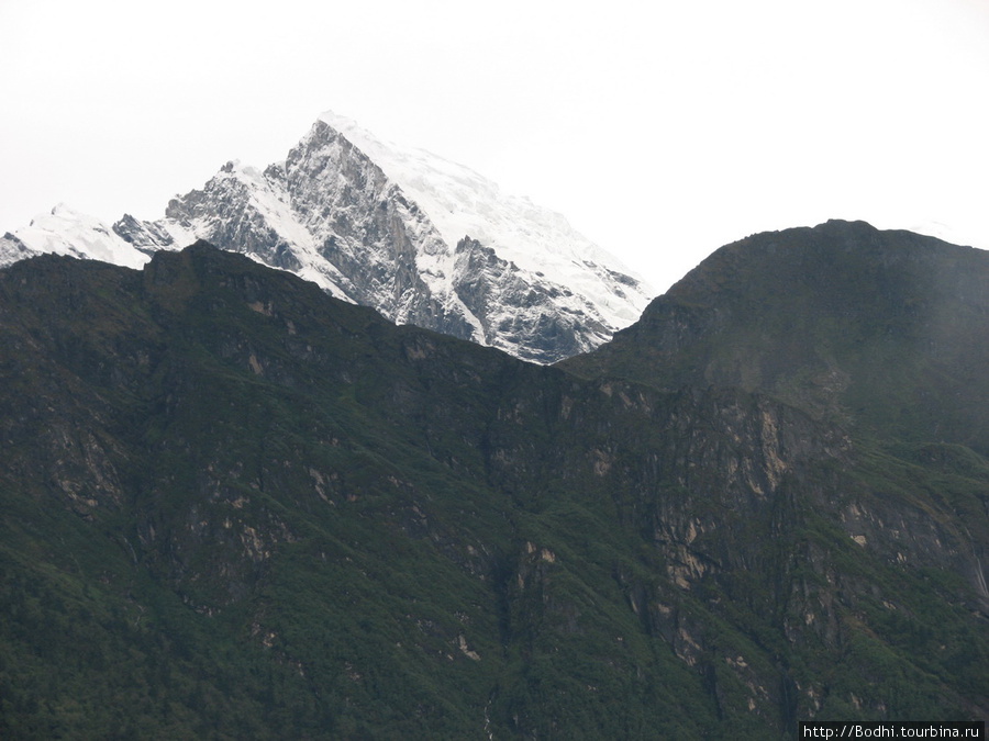 Отсюда уже видны снежные горы Лукла, Непал