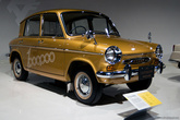 Mazda Carol 600 (1962 г.). В музее выставлен миллионный автомобиль, сошедший с конвеера 9 марта 1963 года.
