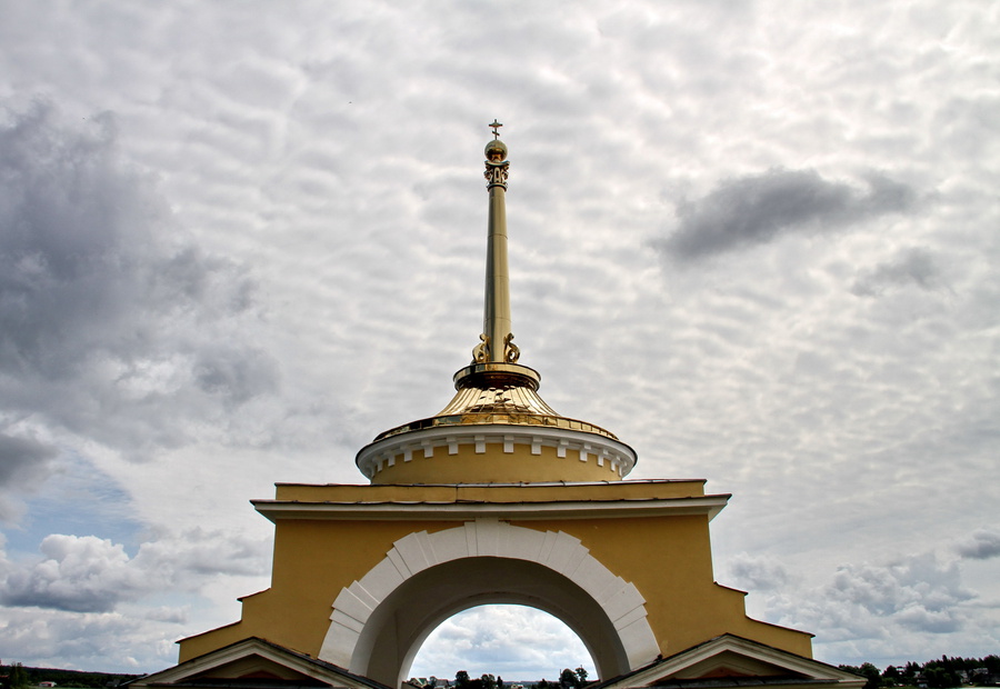 Неповторимая атмосфера православной святыни Селигера Светлица (Нило-Столбенская пустынь), Россия
