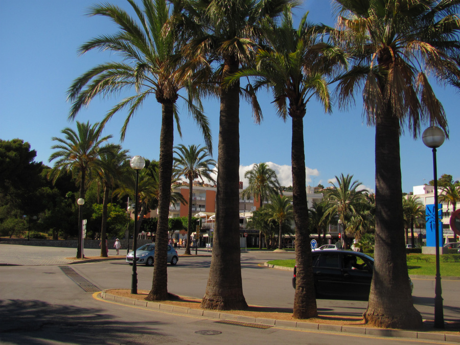 Plaça Santa Ponça Санта-Понса, остров Майорка, Испания