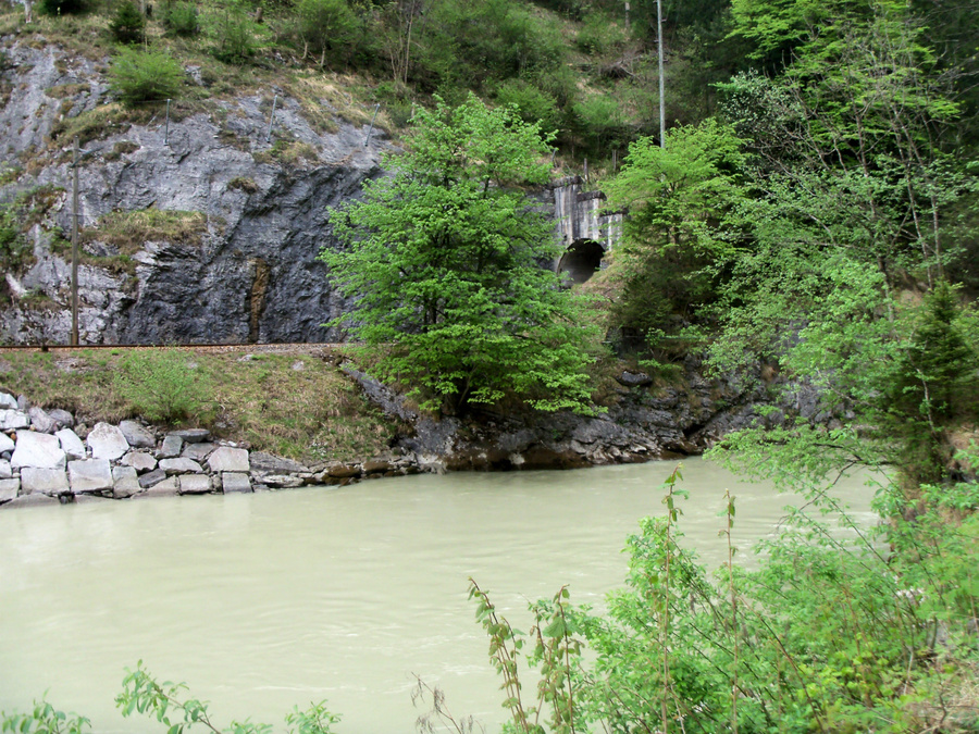 Ущелье Aareschlucht Майринген, Швейцария