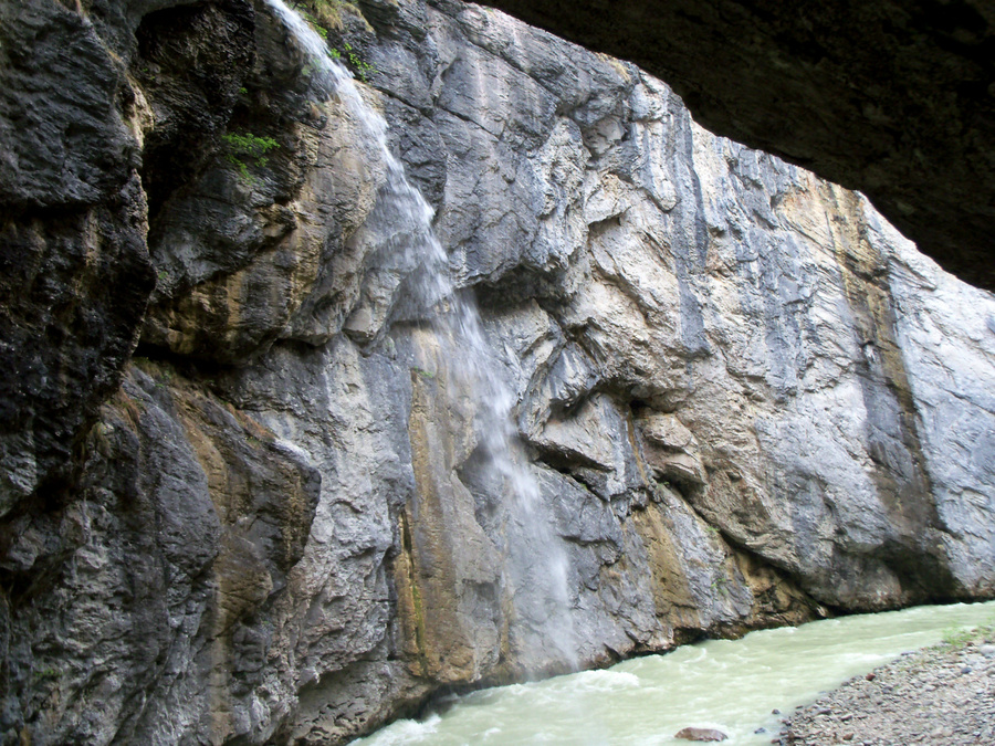 Ущелье Aareschlucht Майринген, Швейцария