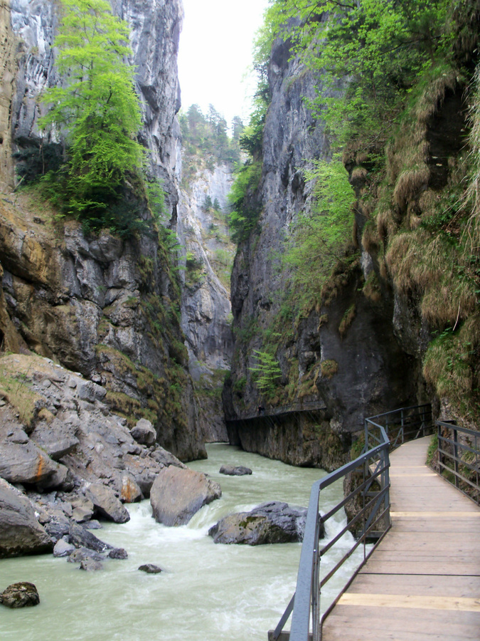 Ущелье Aareschlucht Майринген, Швейцария