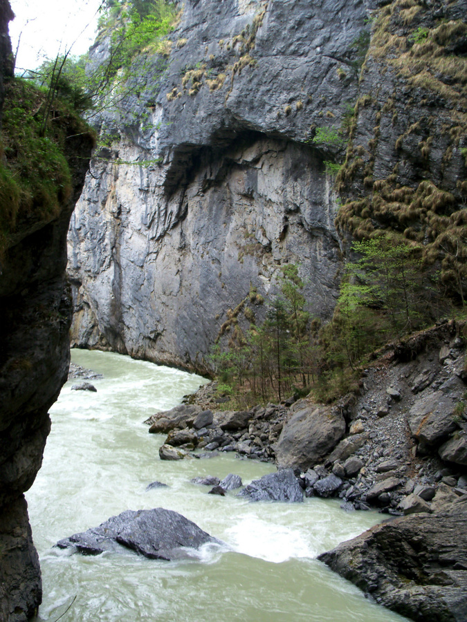 Ущелье Aareschlucht Майринген, Швейцария