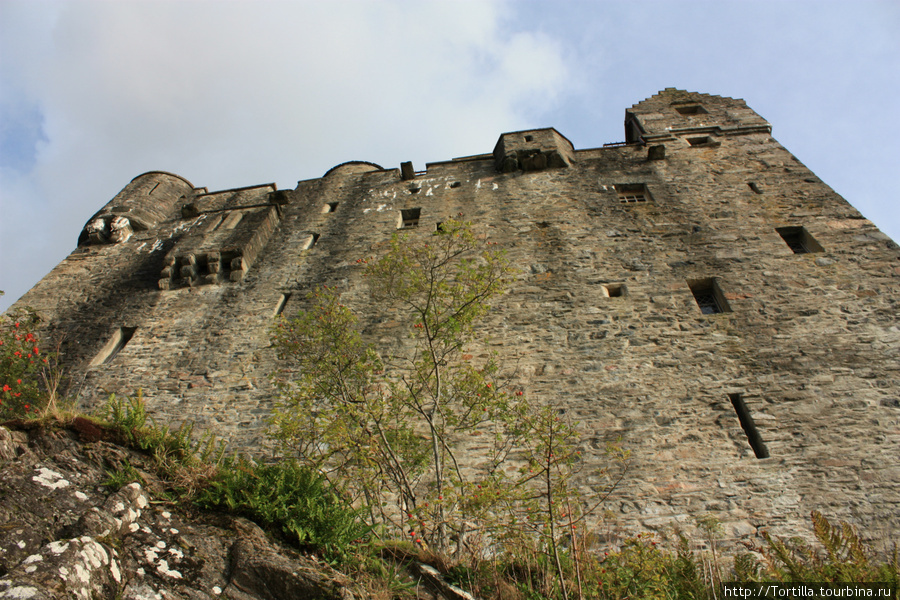 Один из живописнейших замков Шотландии