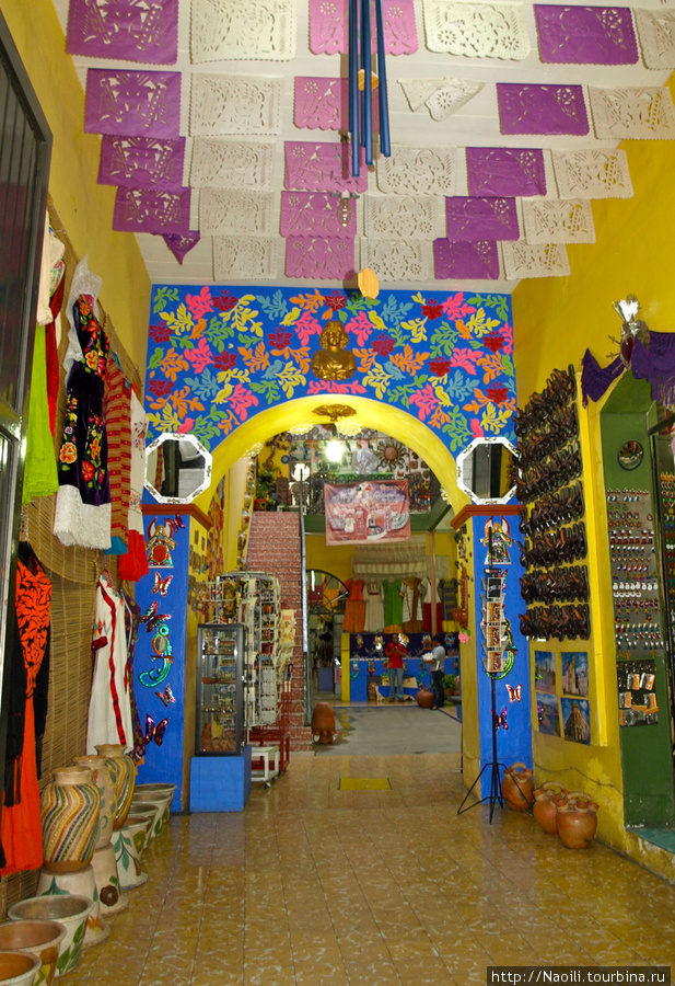 Oaxaca - город агавы, мескаля ... и шоколада