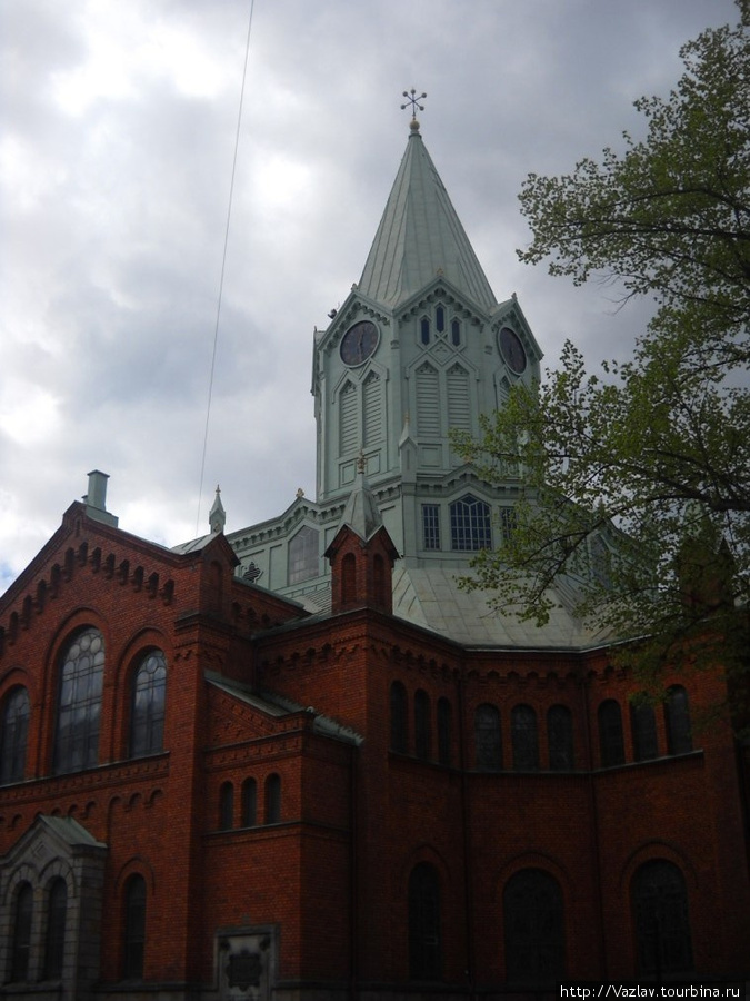 Вид на церковь Мальмё, Швеция